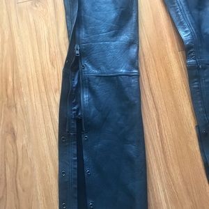 Midtown Cycles New York City Motorcycle Leather Black  Chaps  pant’s